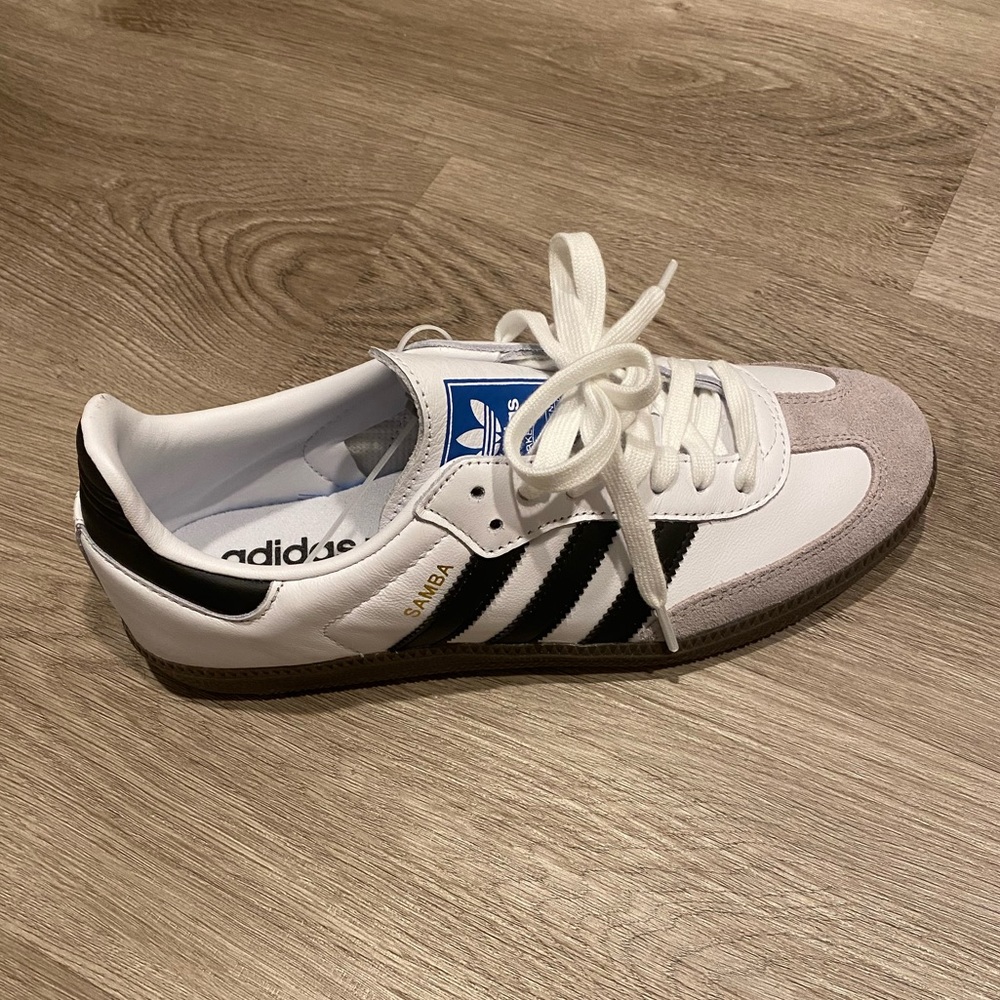 Adidas Samba 9 Women’s 7.5 Men’s